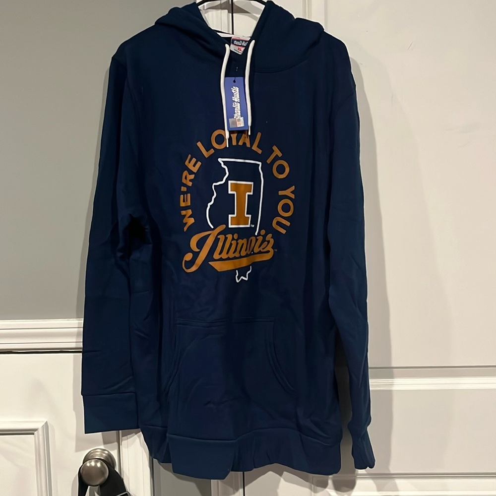 NWT Charlie Hustle Illinois Hoodie